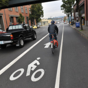 Hawthorne bike lane -1