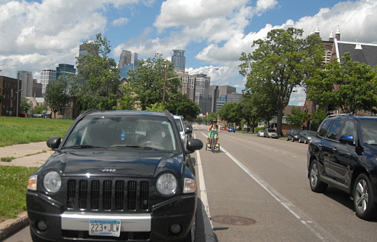 door zone bike lane