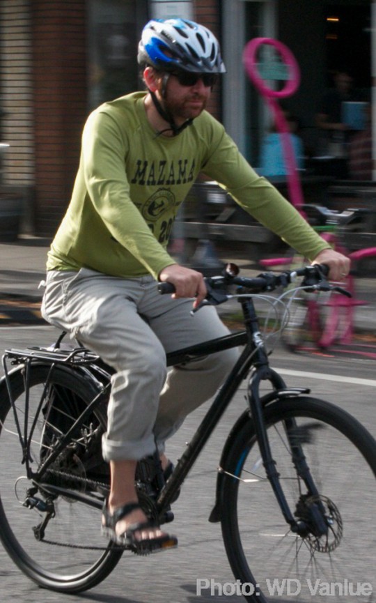 PeopleonBikesVanlueClinton-17