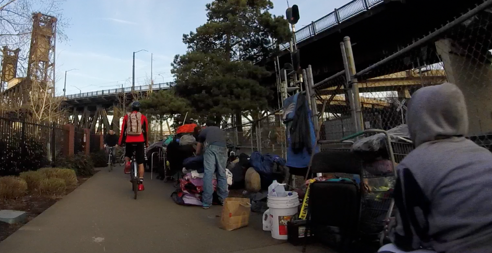 Steel Bridge homeless camp update, Feb 25 BikePortland