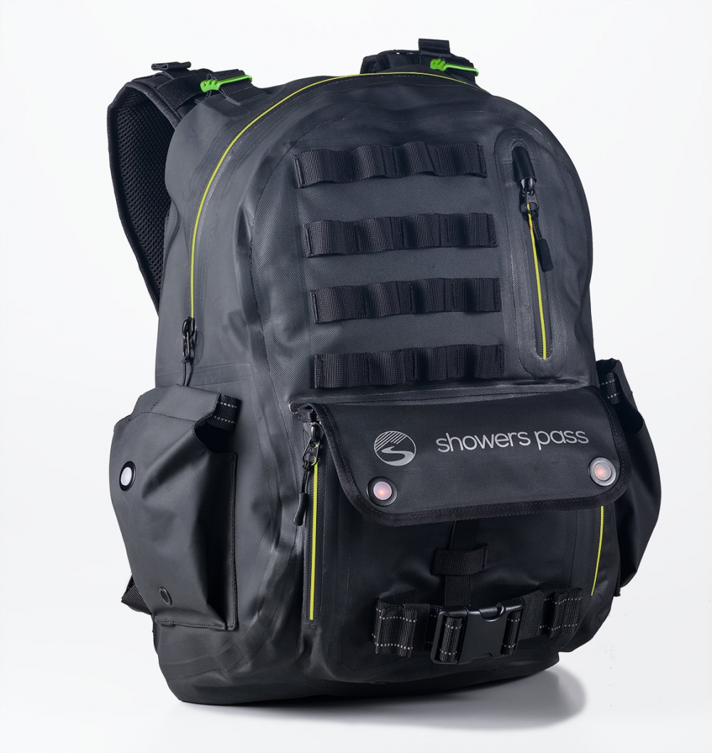 https://bikeportland.org/wp-content/uploads/2016/07/Waterproof-Utility-Backpack-3-4-front-view-with-lights-Lime.jpg