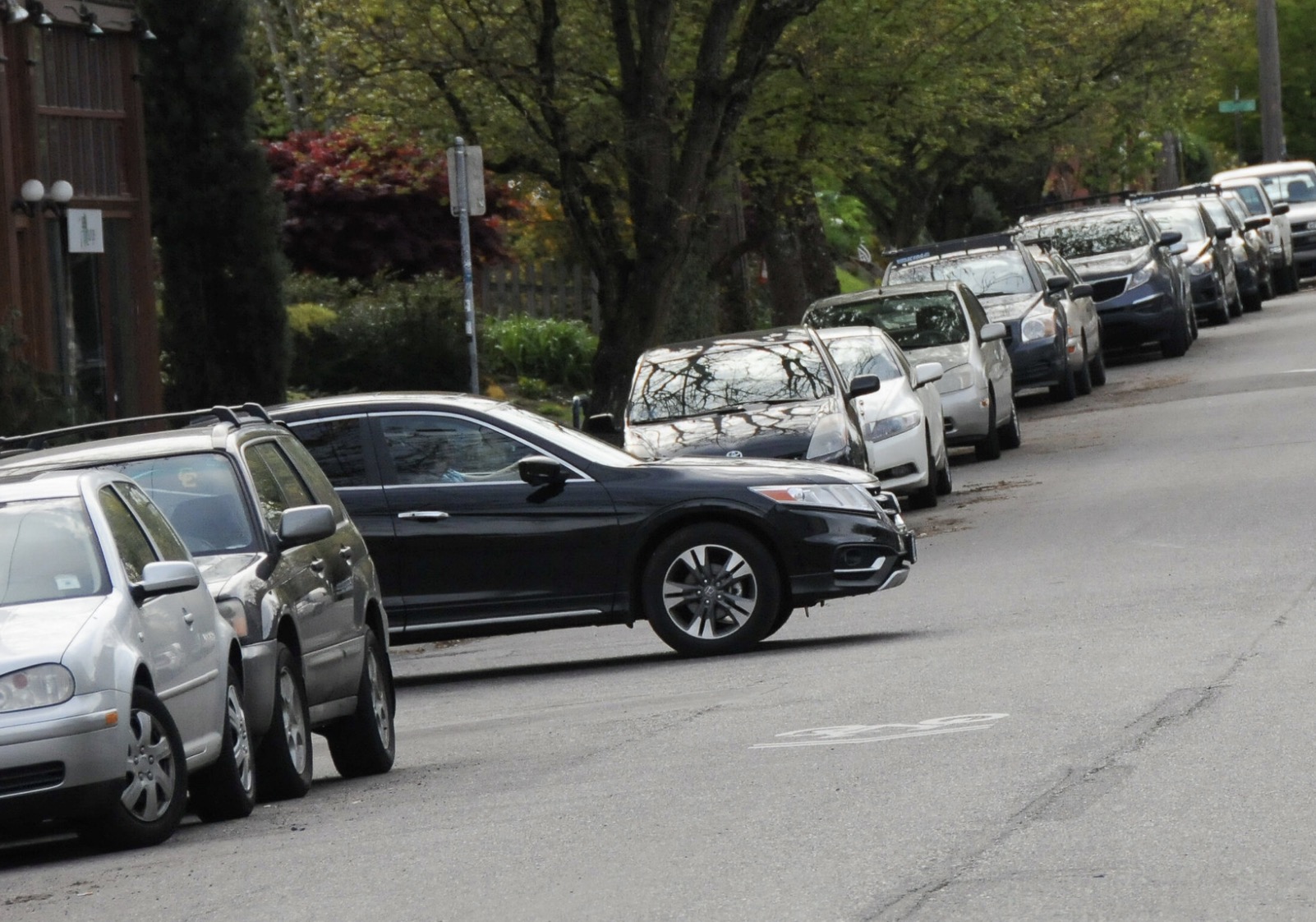 It's unanimous: Oregon says no to car parking minimums – BikePortland