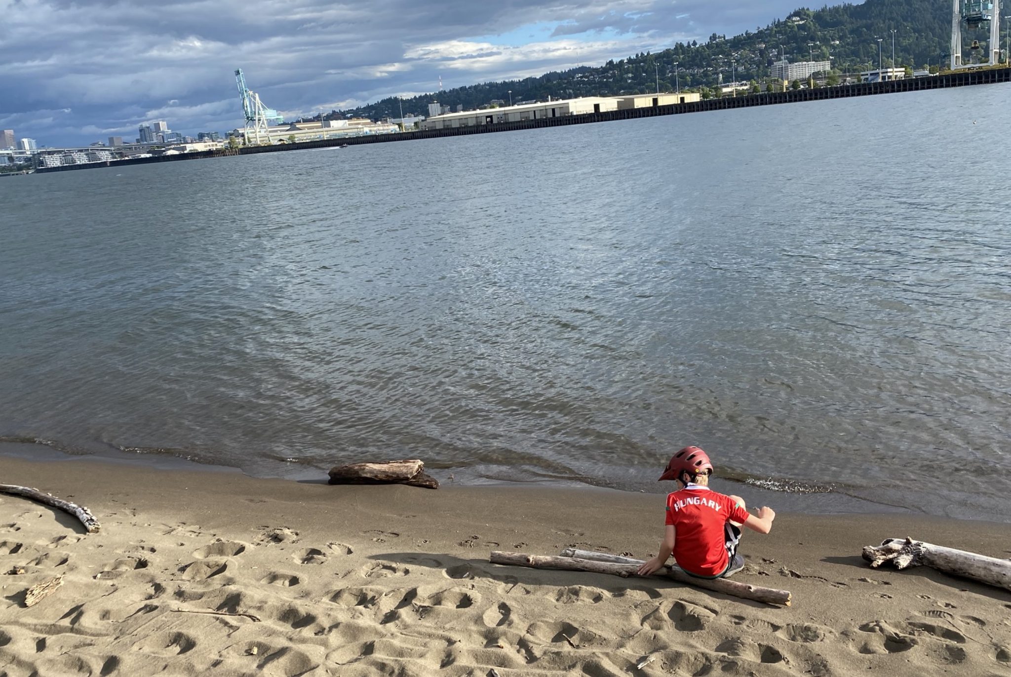 Swan Island’s riverfront is a fun place to explore, just be careful getting there BikePortland