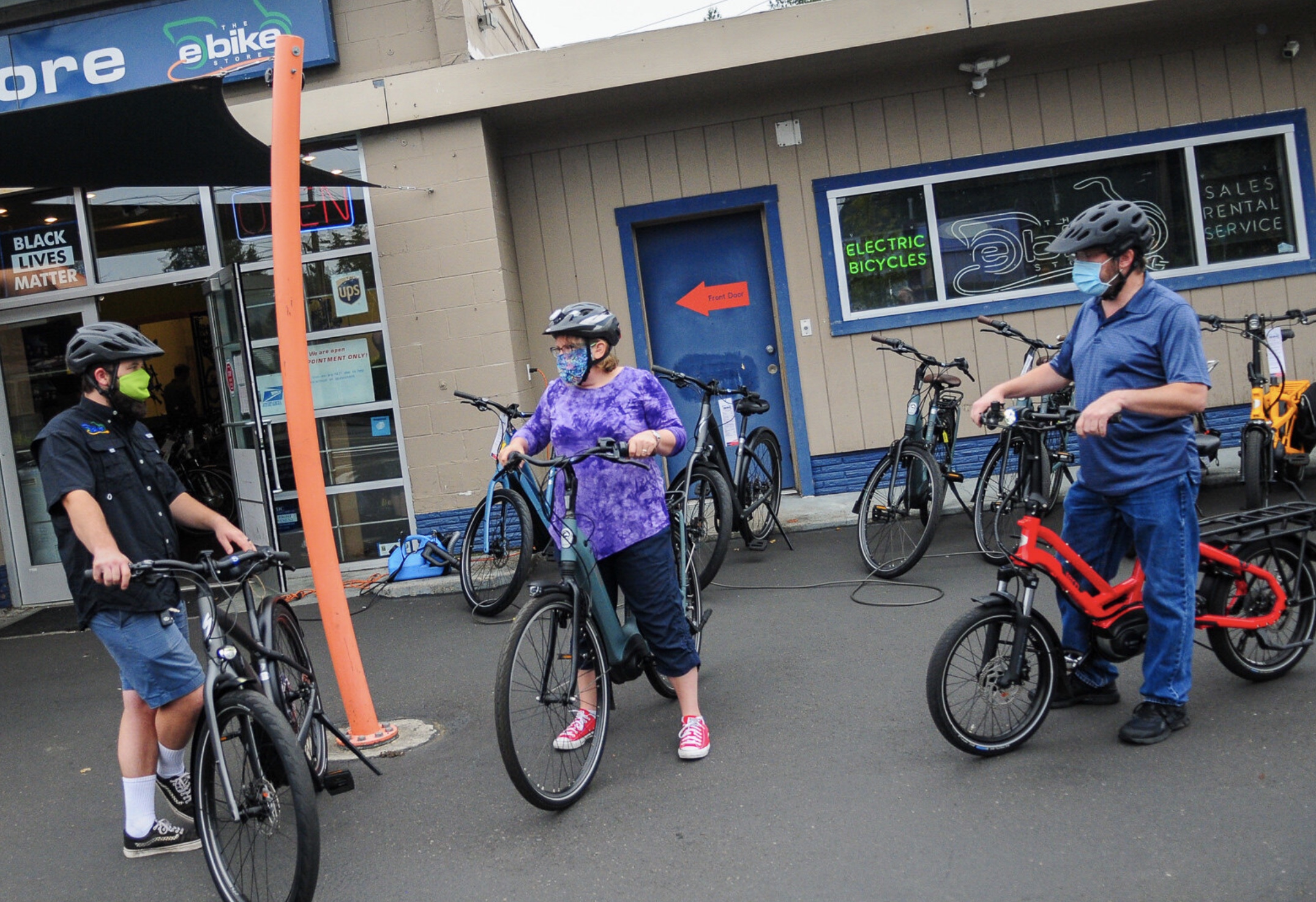 Back pedal bike store shop