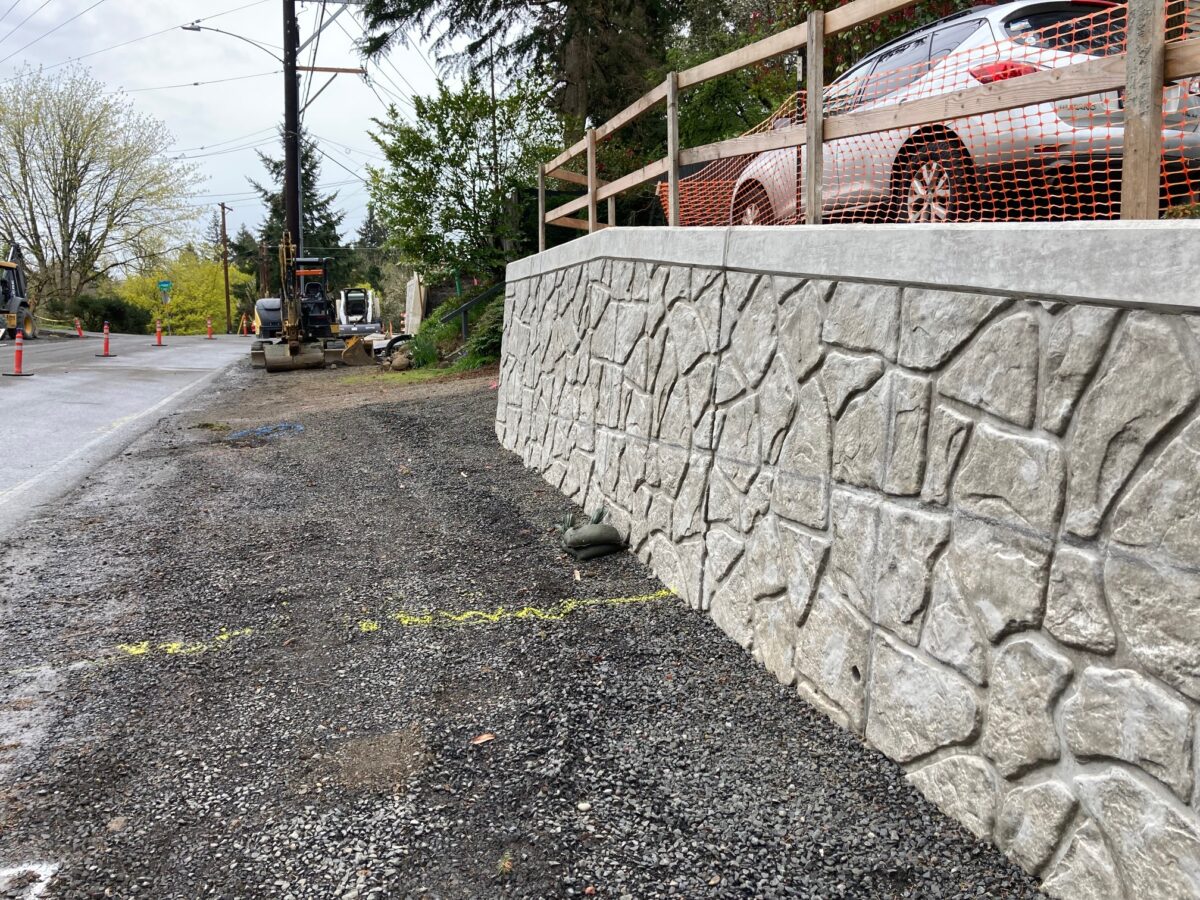 retaining wall and road