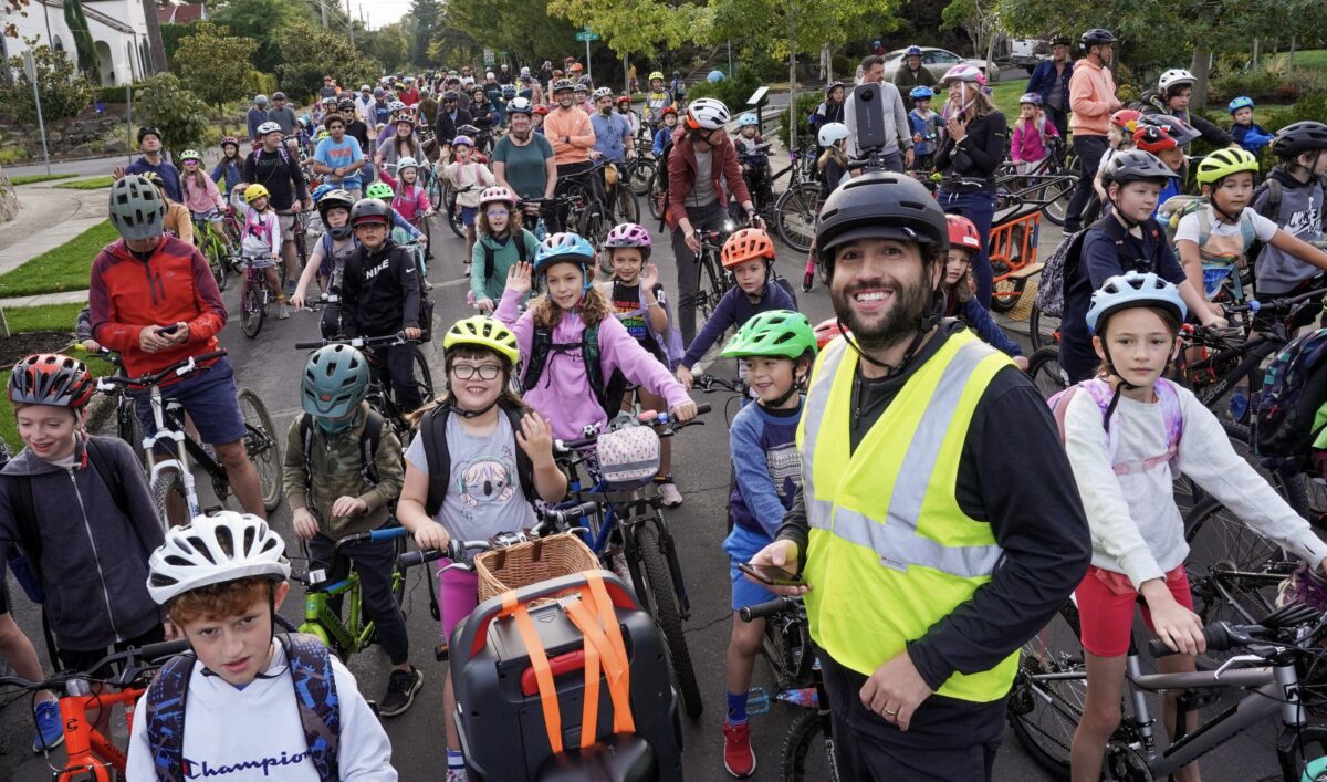 Sam Balto on how to start a bike bus of your own – BikePortland