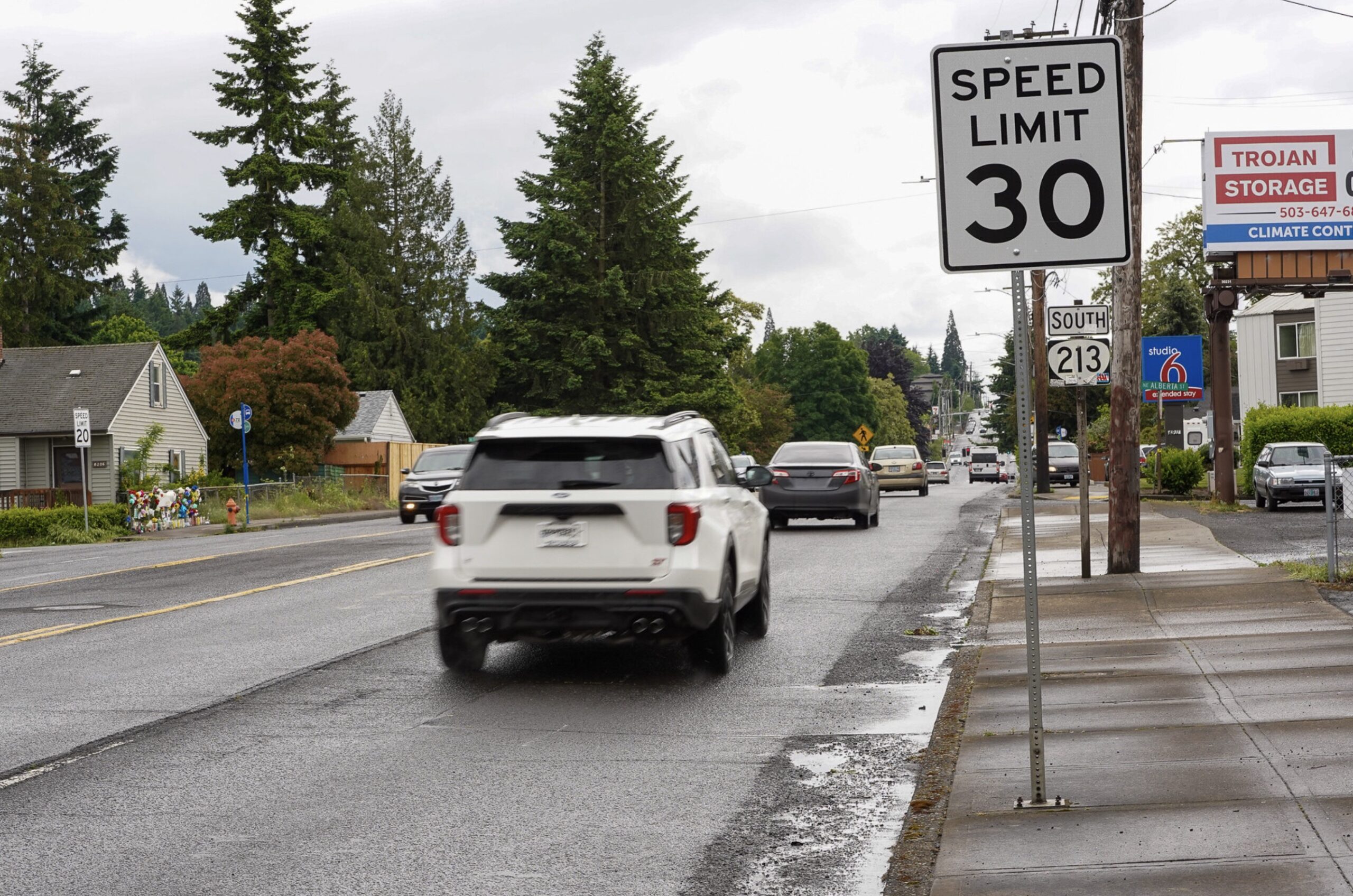 Oregon Department of Transportation : Oregon Driver Manual