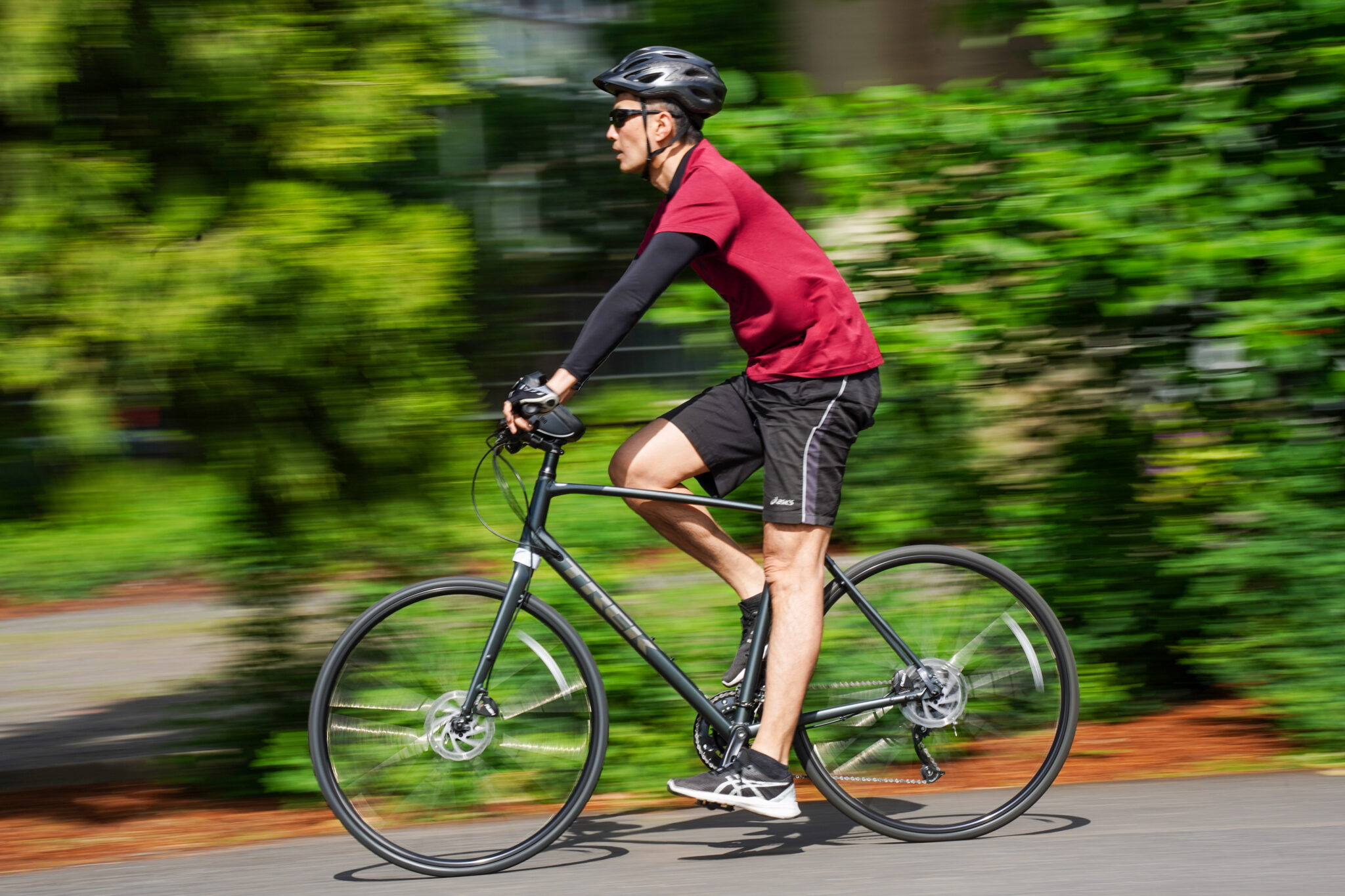 People on Bikes – Memorial Day on the Esplanade – BikePortland