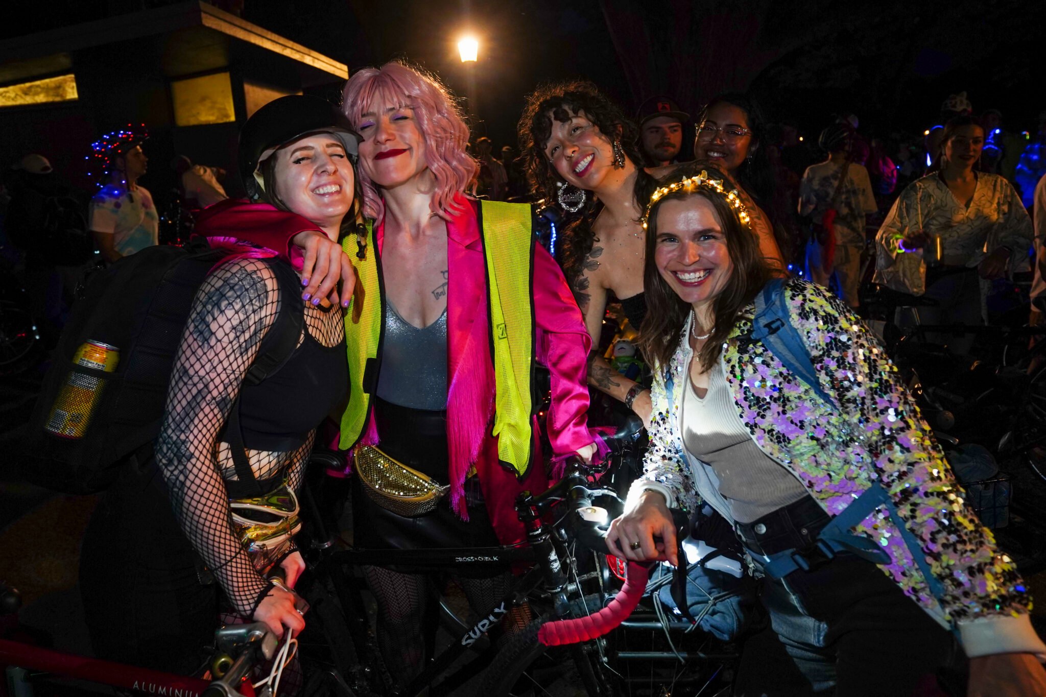 Loud N Lit Ride Photo Gallery – BikePortland