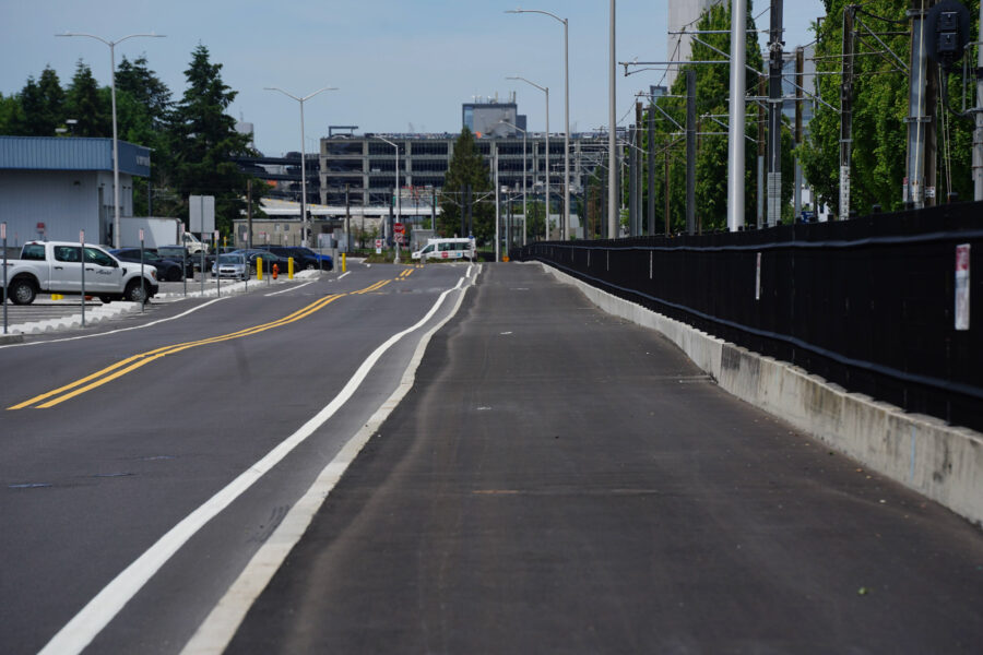 First Look: New bike path to Portland Airport – BikePortland