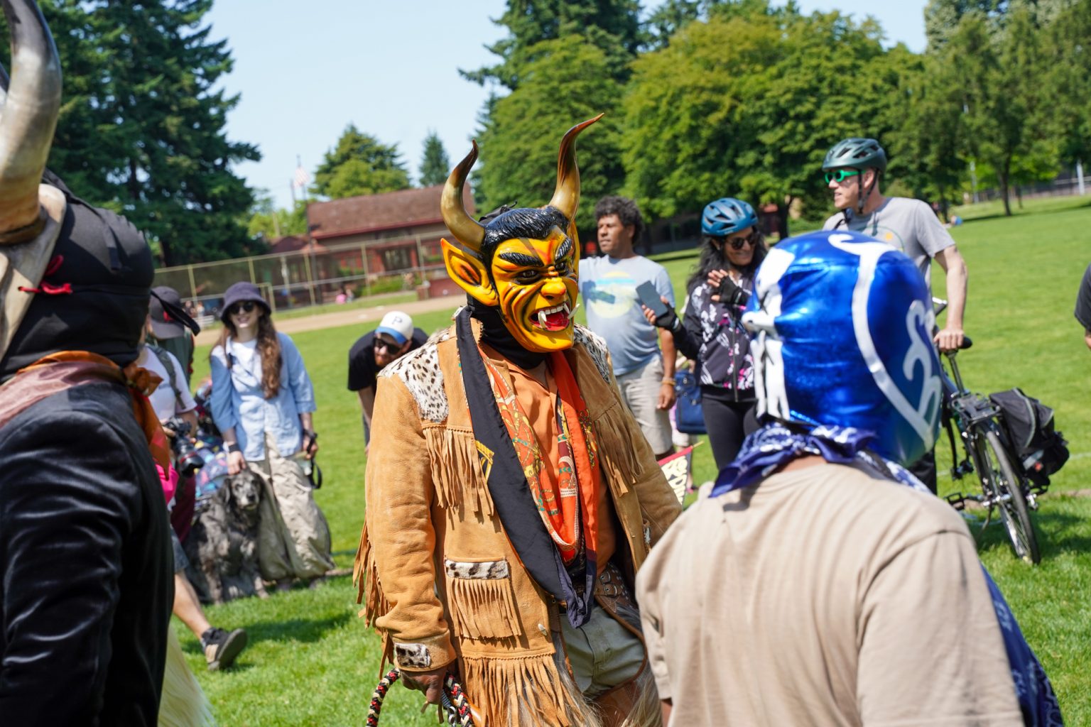 Bike Summer Kickoff Ride – Full Photo Gallery – BikePortland