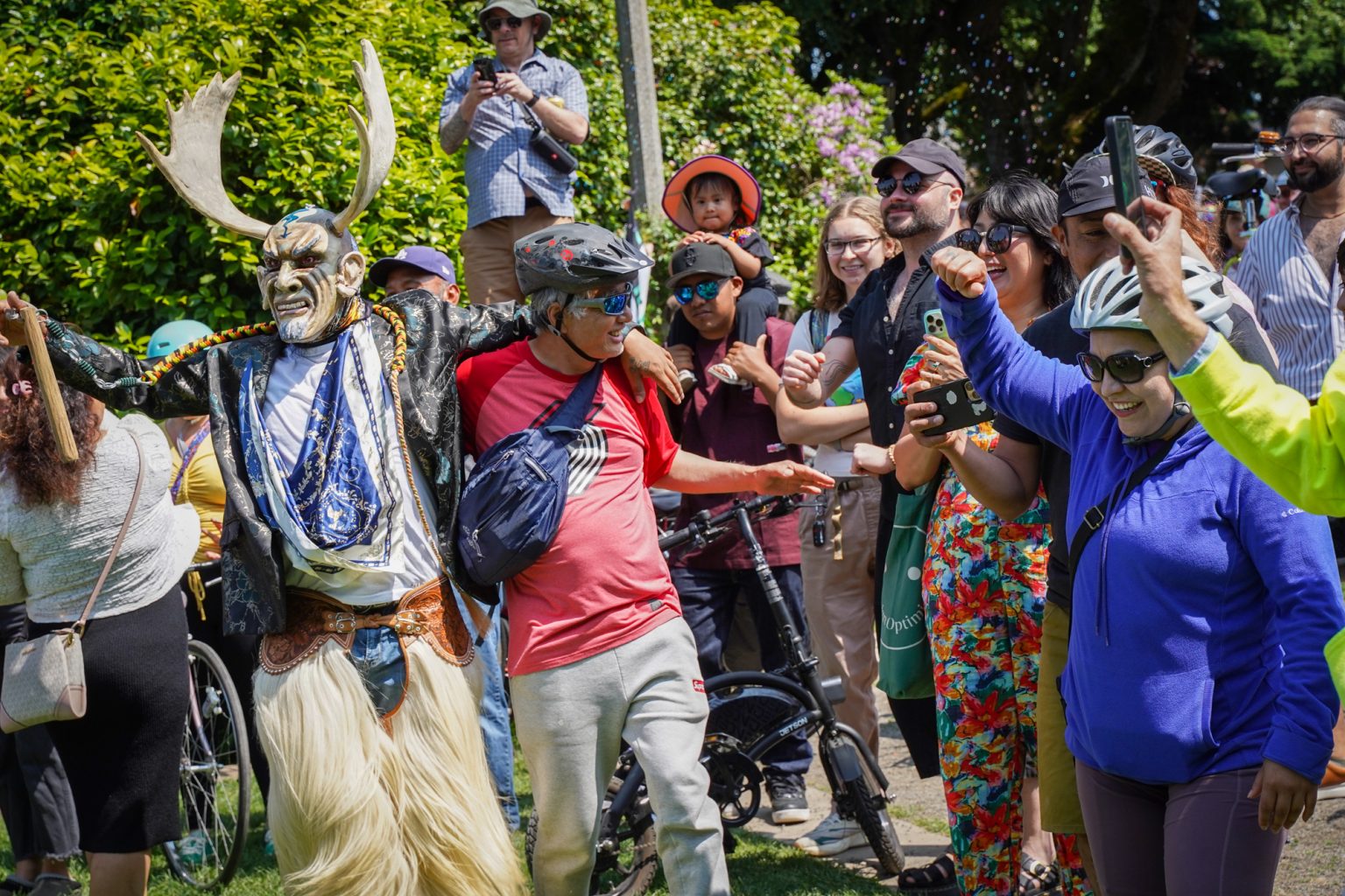Bike Summer Kickoff Ride – Full Photo Gallery – BikePortland