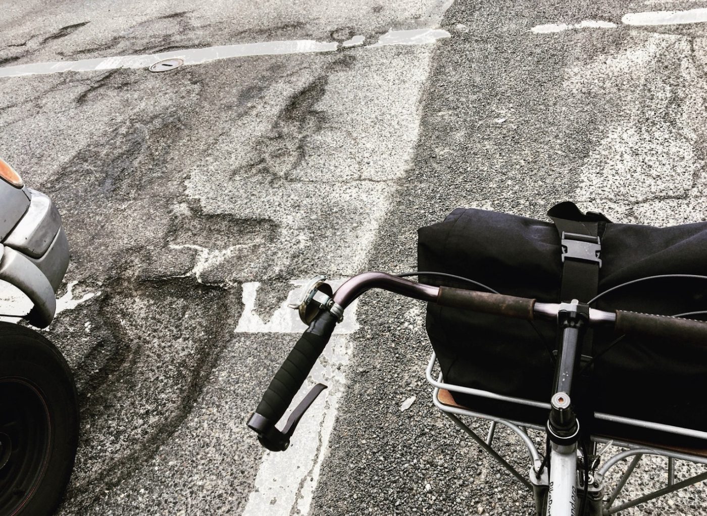 potholes-1400x1022 City of Portland will seek new transportation funding source amid budget crisis – BikePortland