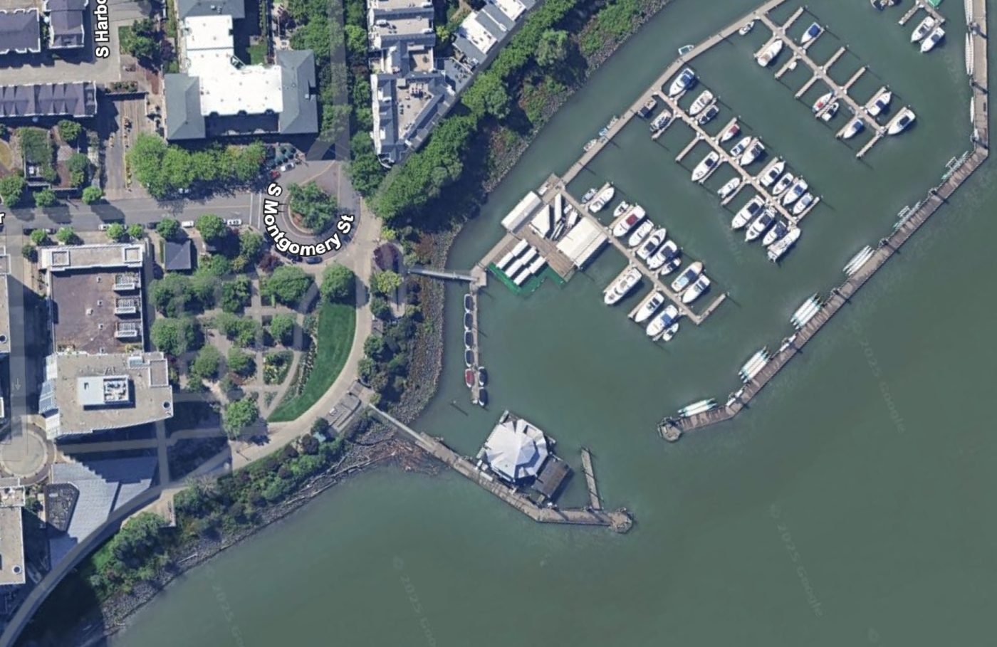 dock-riverplace-1400x909 City of Portland opens door to Frog Ferry use of two public docks – BikePortland