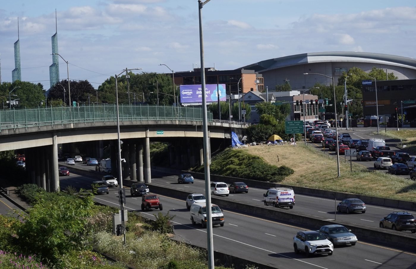 rose-1400x907 Lawyer claims groundbreaking for I-5 Rose Quarter project would be illegal – BikePortland