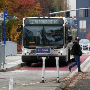 SW 4th isn't just about bikes (it's a dream for buses too) Screenshot